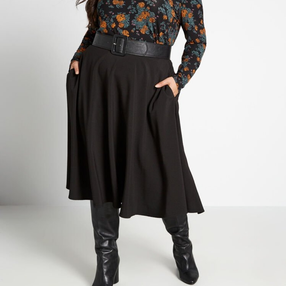 Modcloth Just This Sway Skirt 1X Black